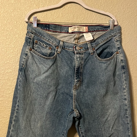 Levi’s classic relaxed boot cut 550 women’s jeans - Picture 2 of 8